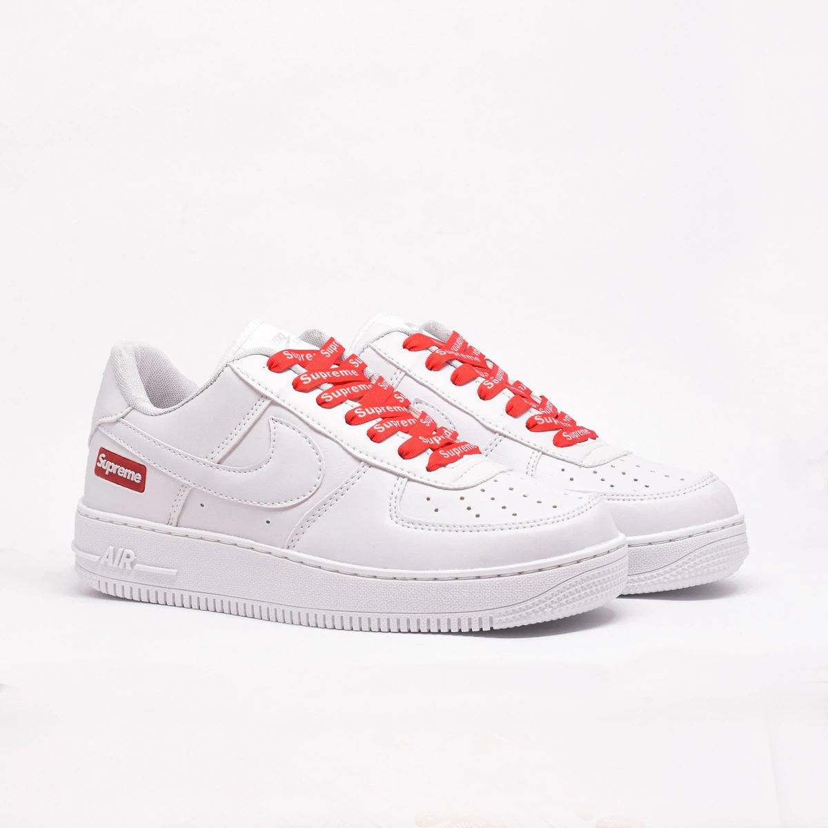 bc8dfff7-fad5-5ece-b5c7-76db240f2ed7.webp Tênis Nike Air Force Supreme - Imagem 1
