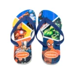 Kit Menino Tênis Infantil Botinha Oakley + Chinelo Infantil Havaianas Heróis - Imagem 14