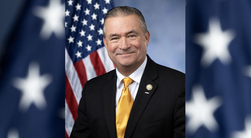 Don Bacon é um defensor do condicionamento físico e dos serviços