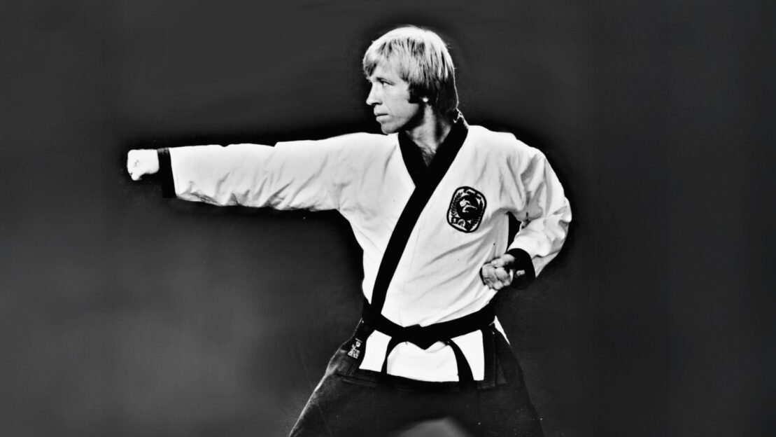 O ícone do filme de ação Chuck Norris morreu aos 86 anos