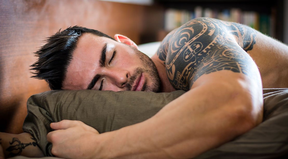 Apneia do sono em fisiculturistas: como a massa muscular afeta o sono, a recuperação e a saúde cardíaca