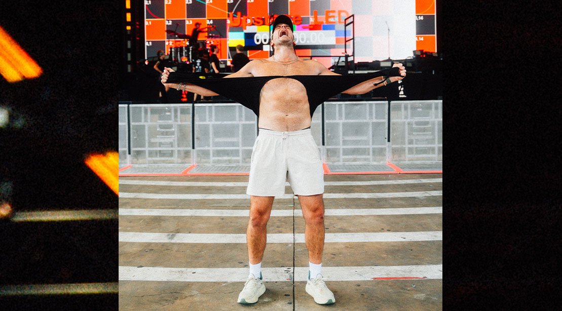 Russell Dickerson revela o plano de treino exato que o mantém destruído em turnê