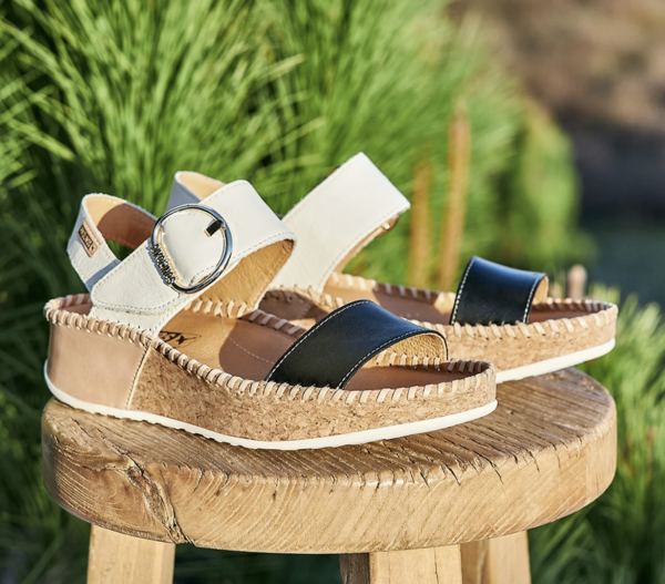 sandals with arch support